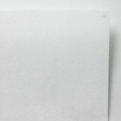 un foglio di carta washi Mingeishi Awagami white pack