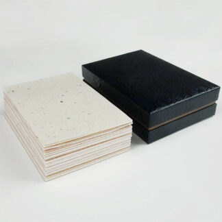 Kozo-business-card-scatola-biglietti-nera-fiori-washi-paper